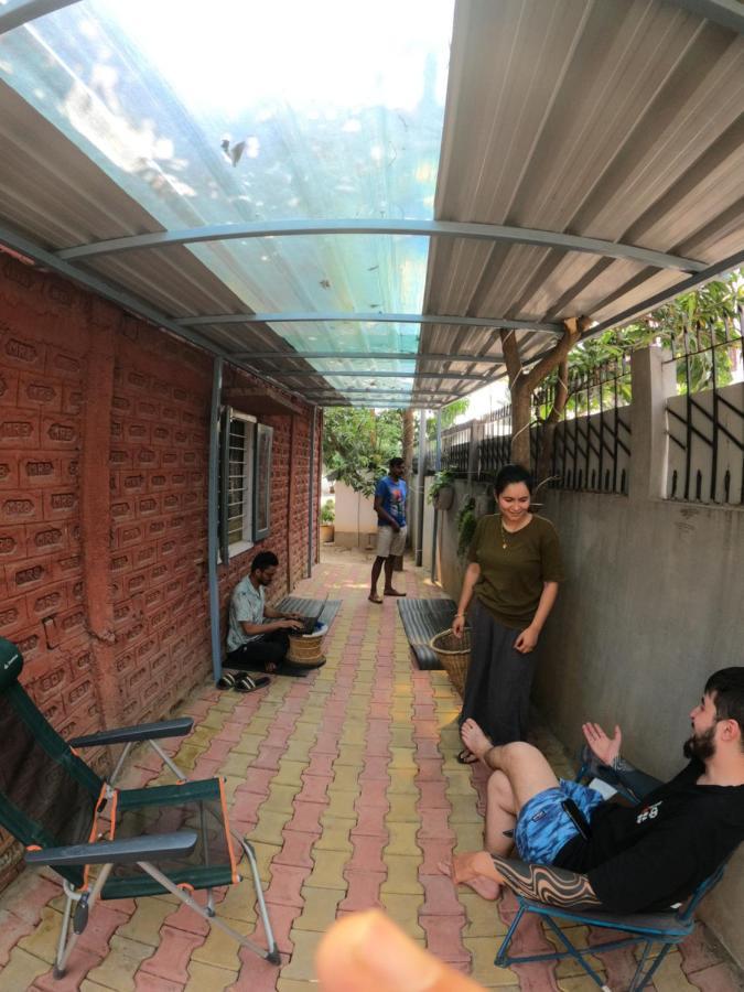 Stargaze Backpackers Hostel Ґувахаті Екстер'єр фото